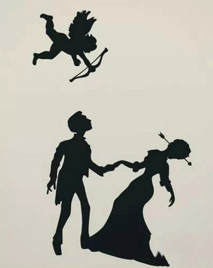 微信说说带图片:这个世界,看你二的人很多,陪你二的人很少9