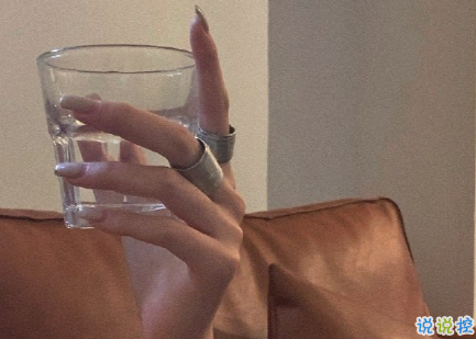 既现实又深奥的句子图片精辟 所有失去的会以另一种方式归来9