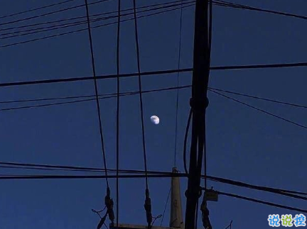 句句入心的唯美句子带图片 若答非所问便已是答了4