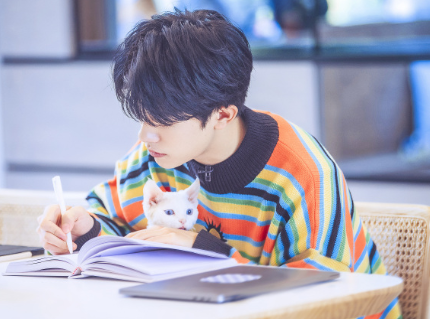 如何让男友越来越粘你 让男友变的黏人的方法1