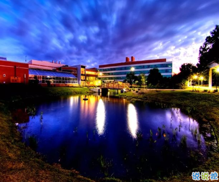 三月最后一天的晚安励志朋友圈说说 三月再见四月你好心情语录20212