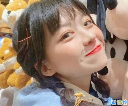 花式夸女生的甜美句子带图片 最真挚夸女生的文案13