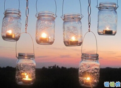 经典说说别人必评：如果还没有人牵你的手，自己要照顾好自己。12