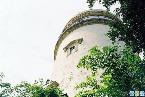 优美说说唯美的句子配图:海底月是天上月,只是镜花水月14