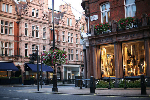 关于人生成长的精辟哲理句子带图片很有道理的那种15