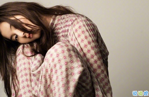 文字控图片说说精选：希望你能越来越喜欢我，然后表现得明显一点7