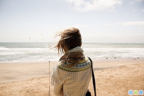 打动人心的一段话爱情说说配图 14条很经典的爱情长说说8