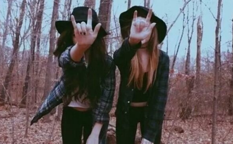 致闺蜜心情图片说说带字:感谢在最美的年华遇见你8