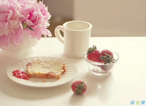 优美说说唯美的句子配图:海底月是天上月,只是镜花水月7