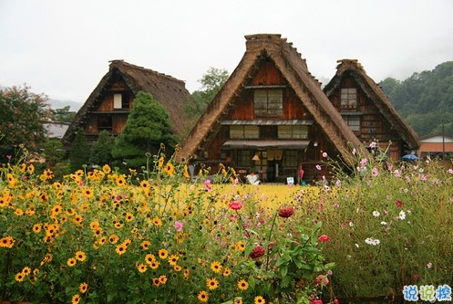 文艺唯美简短说说大全带图片 适合女孩子发的唯美说说配图1