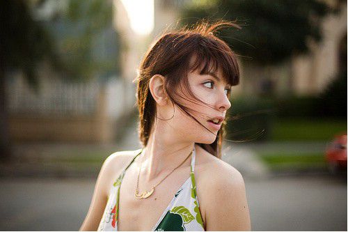 正能量心灵鸡汤励志说说带图片 崇高的理想就象生长在高山上的鲜花16