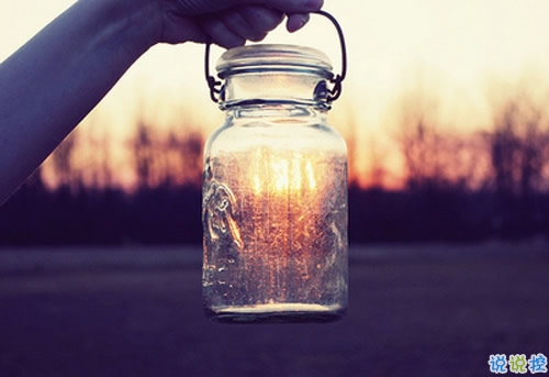 致余生的朋友圈唯美说说配图 简单有深意的一句话唯美说说2