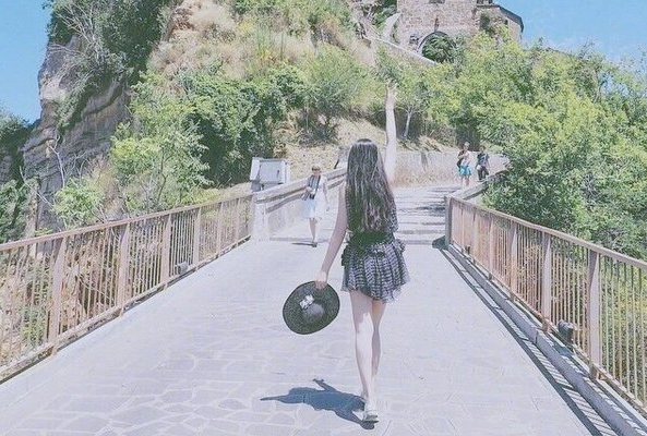 最近知乎上很火的生活说说很现实的图片说说2