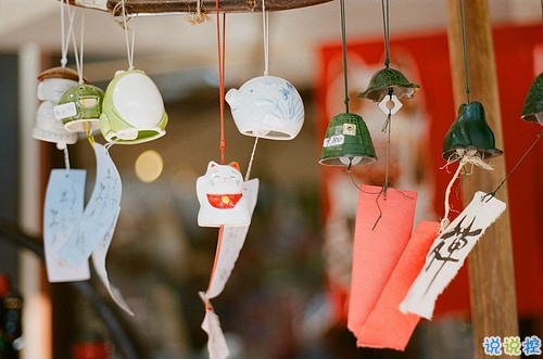 一个人有些孤独的简单图片说说 用一生时间与你话别2